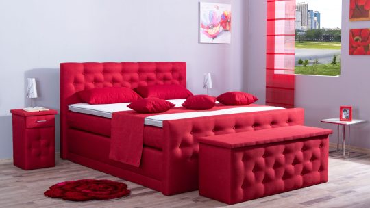Boxspringbett Modell Babo mit Fußteil, Polsterstoff Webstoff WT-Rot, Matratzenbezug in Bettfarbe, ohne Füße mit Optischer Sockelleiste