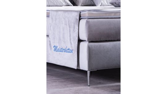 Boxspringbett Modell Lisa, Polsterstoff Velour Samtstoff VS-Silbergrau, Matratzenbezug in Bettfarbe, Füße Arth Silber